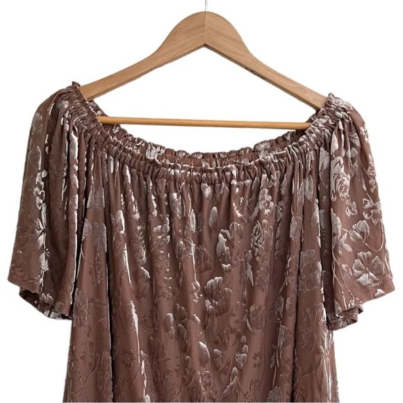 Taupe Velvet Floral Accents size medium Forever 21 New!🏷 - Picture 4 of 16